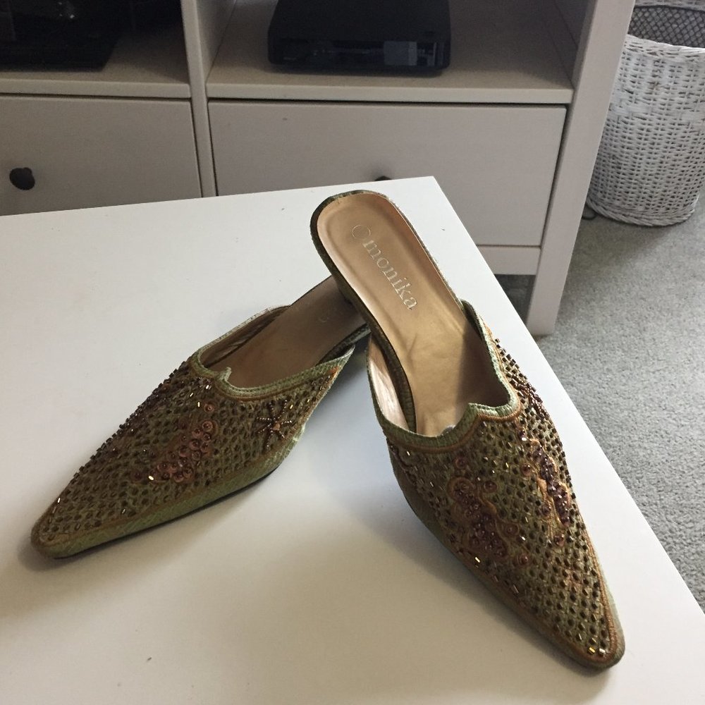 Beaded backless slings with kitten heel